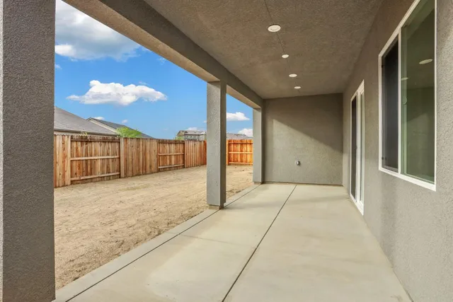 a view of parking area