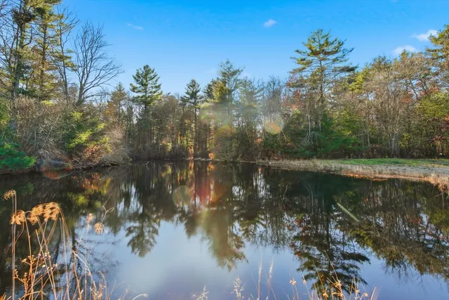 $1,250,000 | 48-a 50 Montgomery, Lakeville, MA 02347
