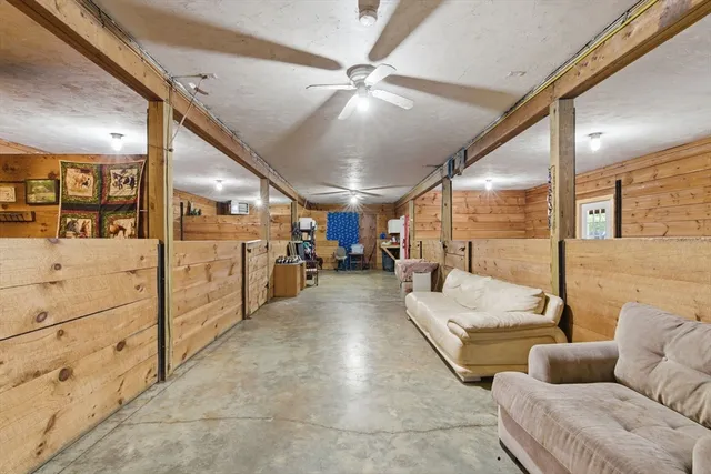 $1,250,000 | 48-a 50 Montgomery, Lakeville, MA 02347