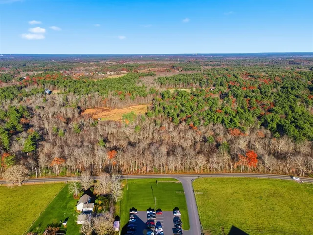 $1,250,000 | 48-a 50 Montgomery, Lakeville, MA 02347