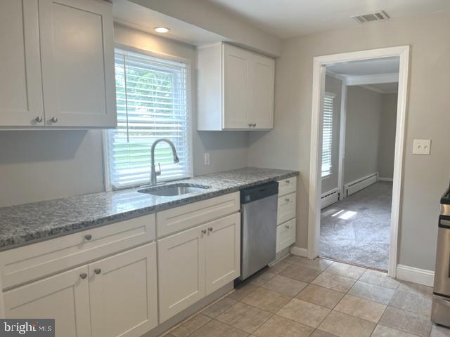 228 Sullivan Way Ewing, NJ 08628 - Photo 6 of 28