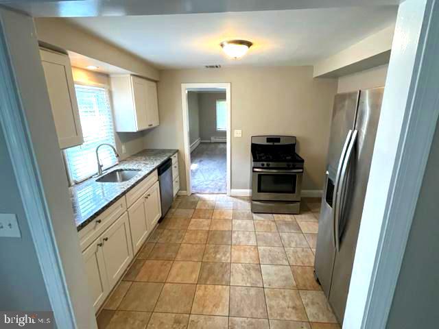 228 Sullivan Way Ewing, NJ 08628 - Photo 7 of 28