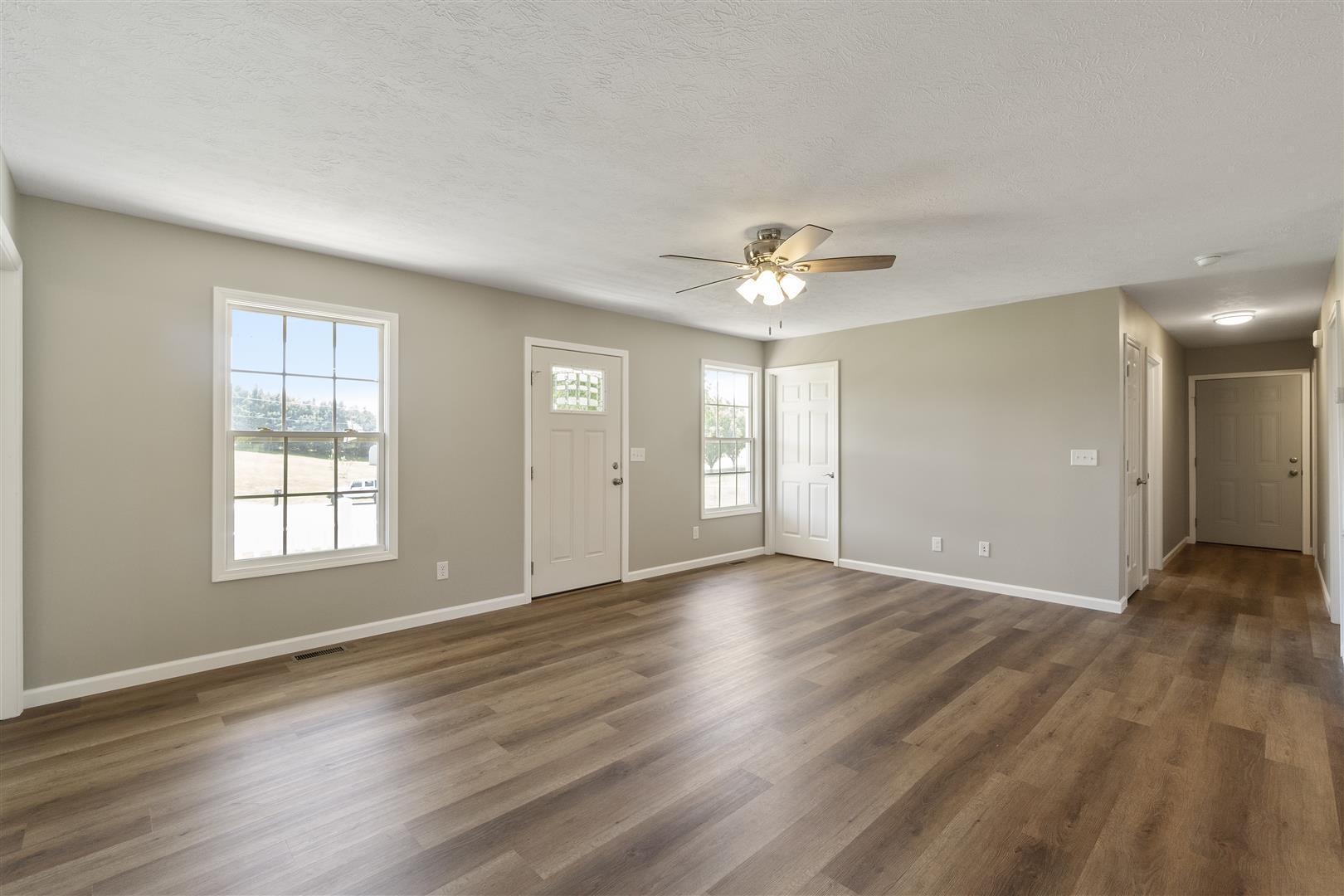 60 Fairview Ridges Court Afton, TN 37616 - Photo 5 of 44 5