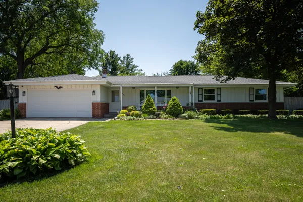 $399,900 | 513 14th Avenue, Union Grove, WI 53182