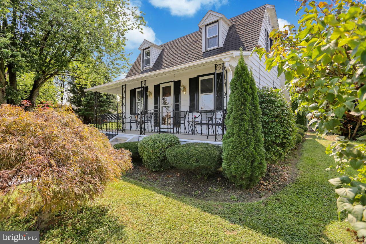 320 Funston Avenue Reading, PA 19607 - Photo 1 of 25
