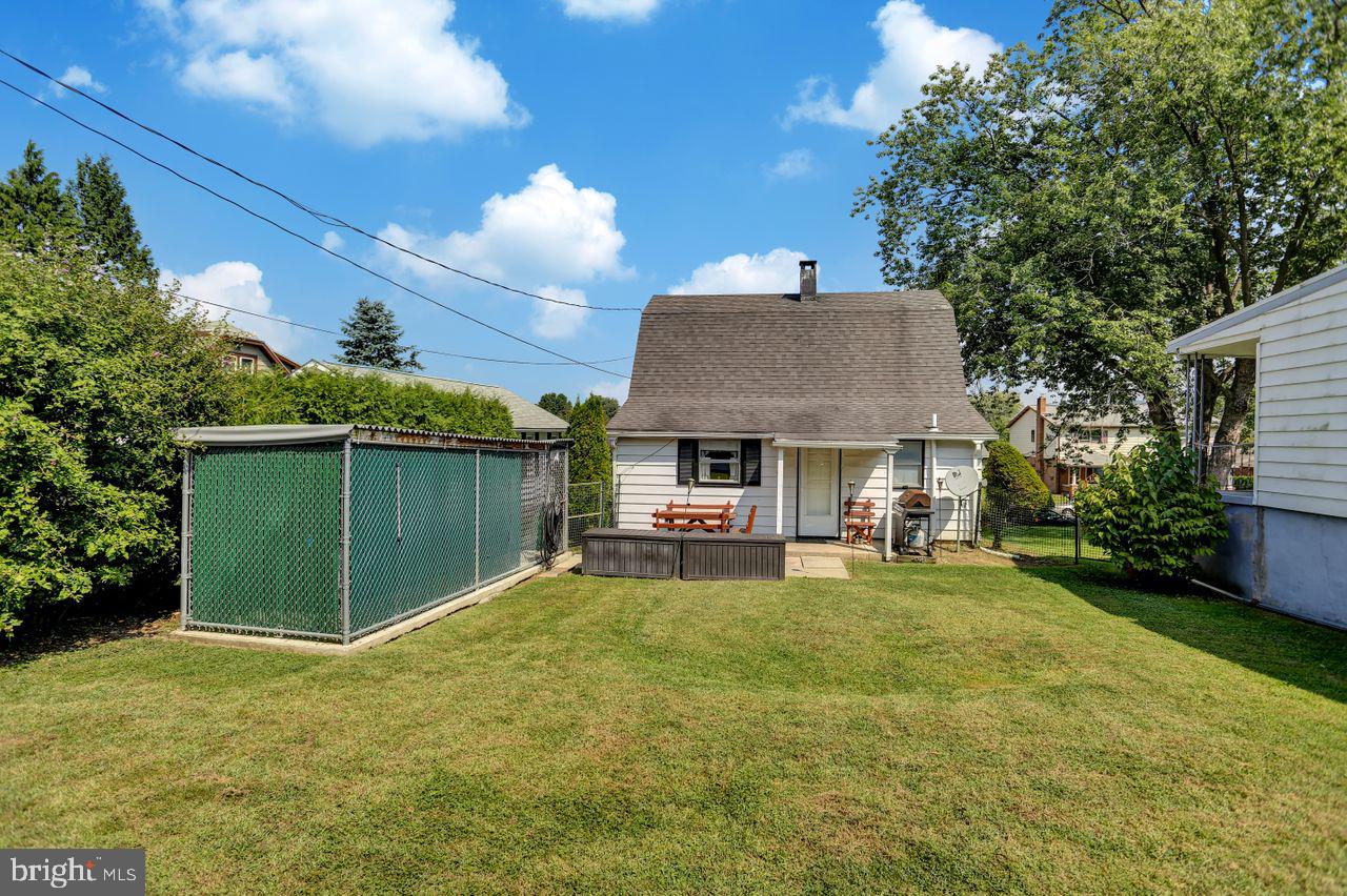 320 Funston Avenue Reading, PA 19607 - Photo 23 of 25