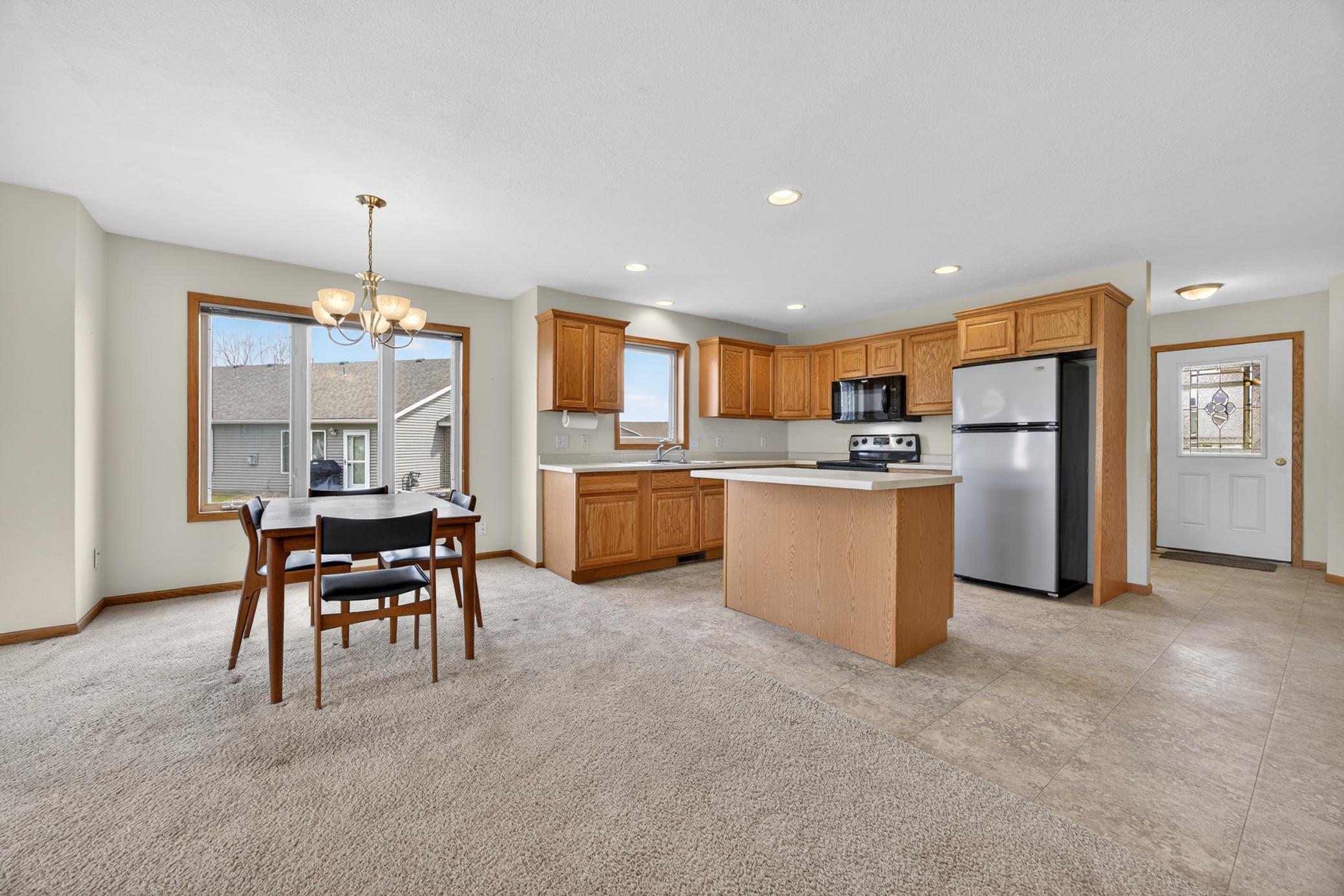 723 14th Street East Wabasha, MN 55981 - Photo 4 of 22