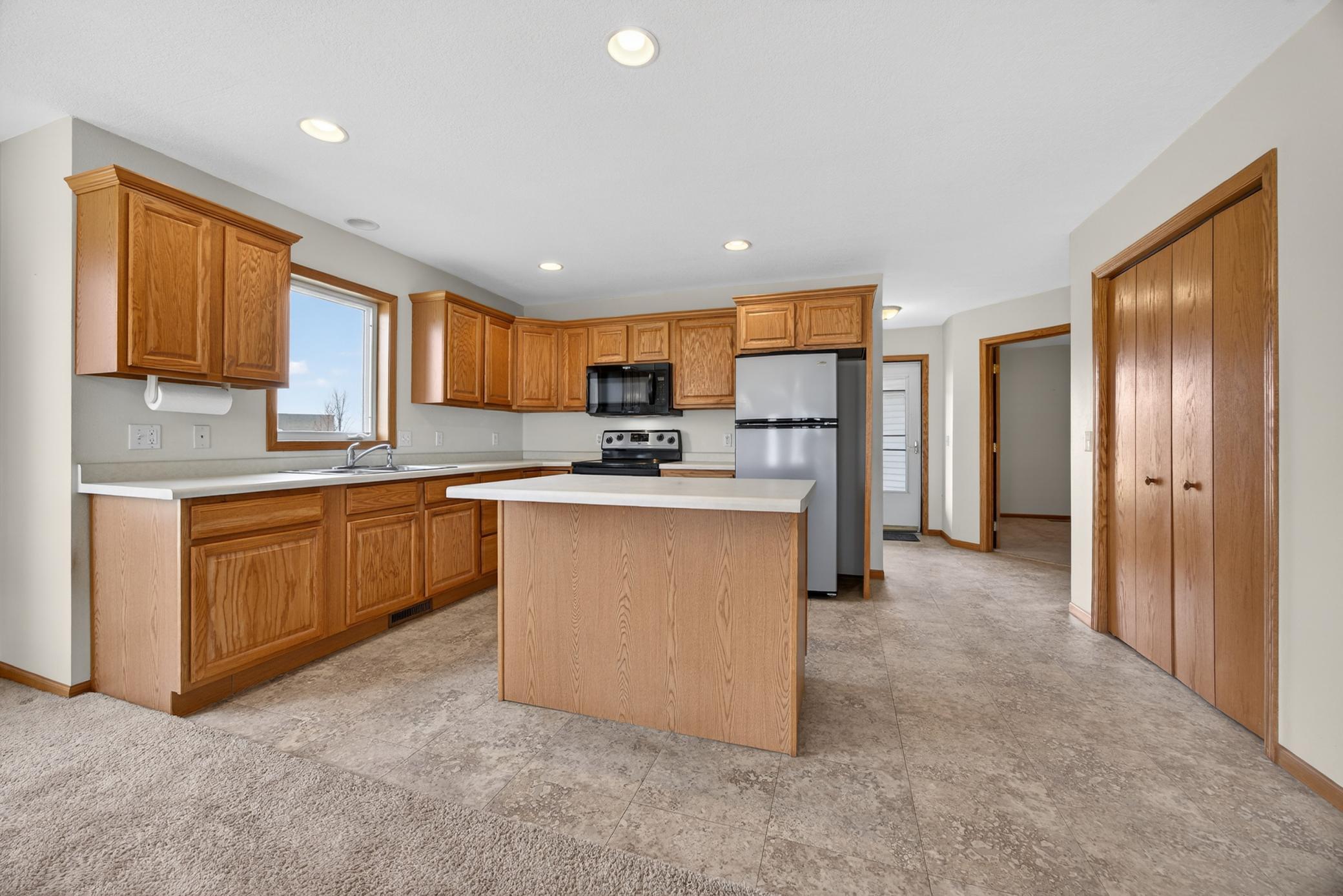 723 14th Street East Wabasha, MN 55981 - Photo 5 of 22