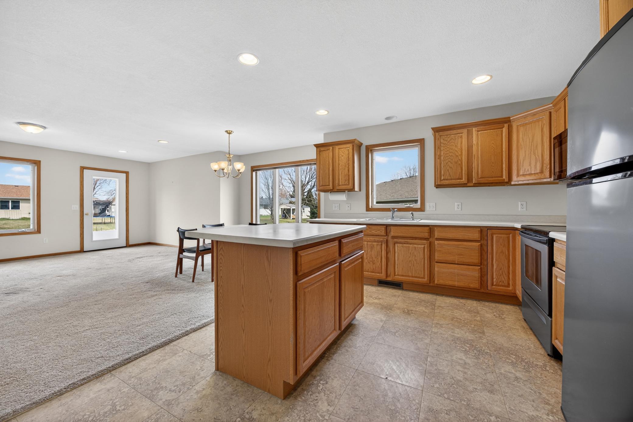 723 14th Street East Wabasha, MN 55981 - Photo 6 of 22