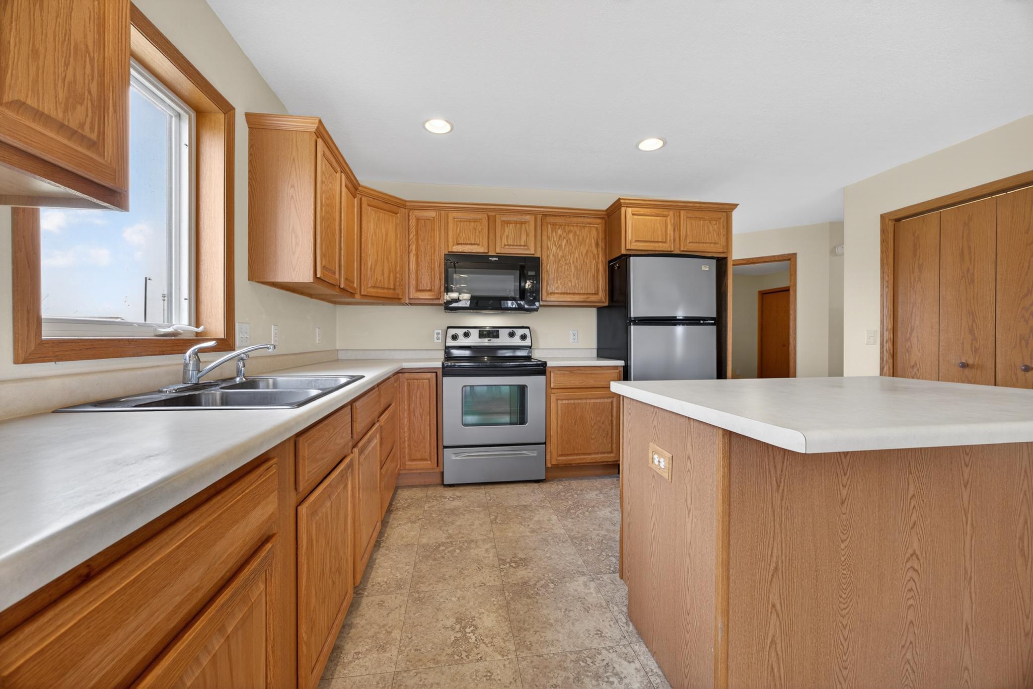 723 14th Street East Wabasha, MN 55981 - Photo 7 of 22