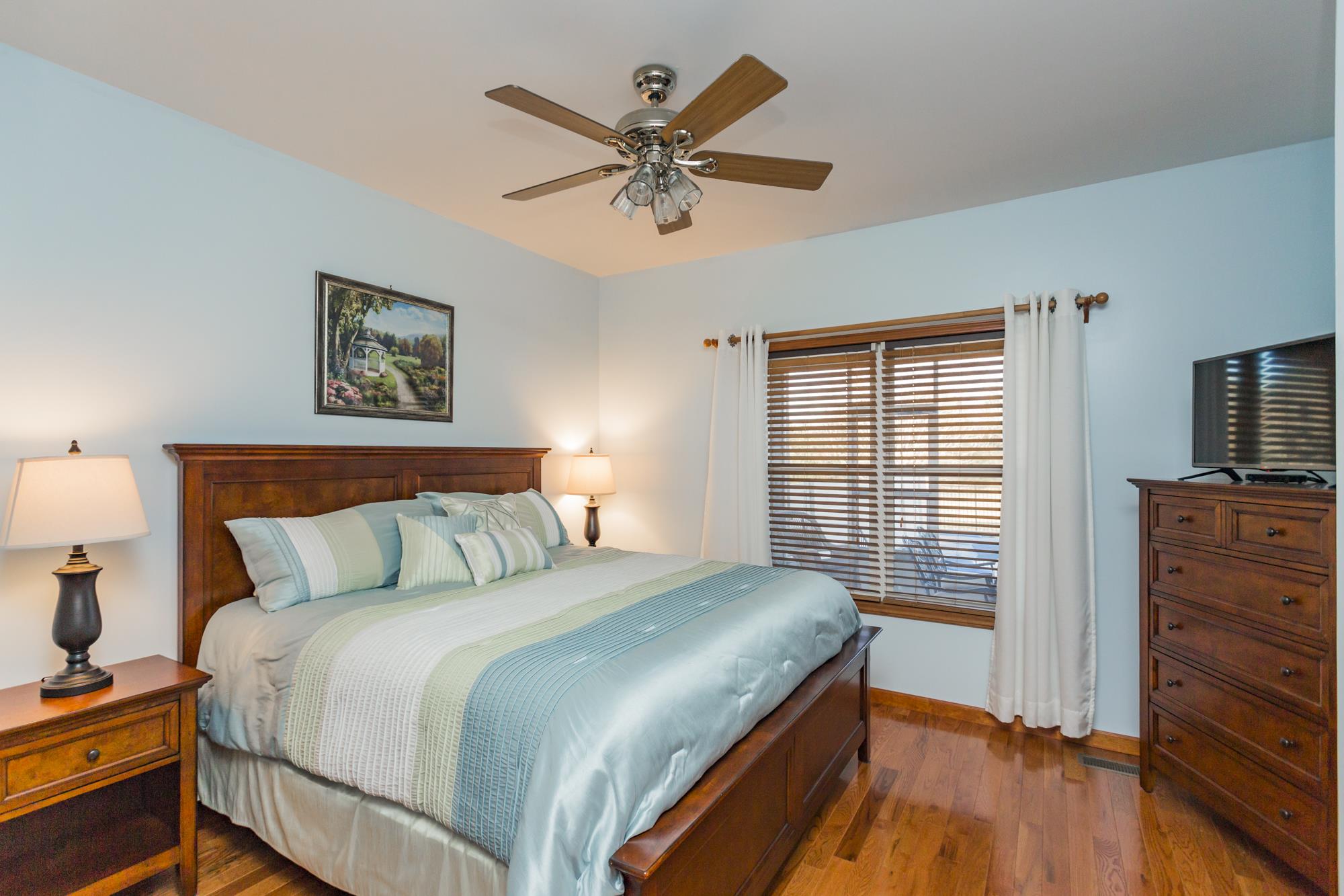 7768 Gum Puckett Road Murfreesboro, TN 37127 - Photo 15 of 27 Guest Bedroom #3 14x12 Nicely accommodates this nice King Bedroom suite.