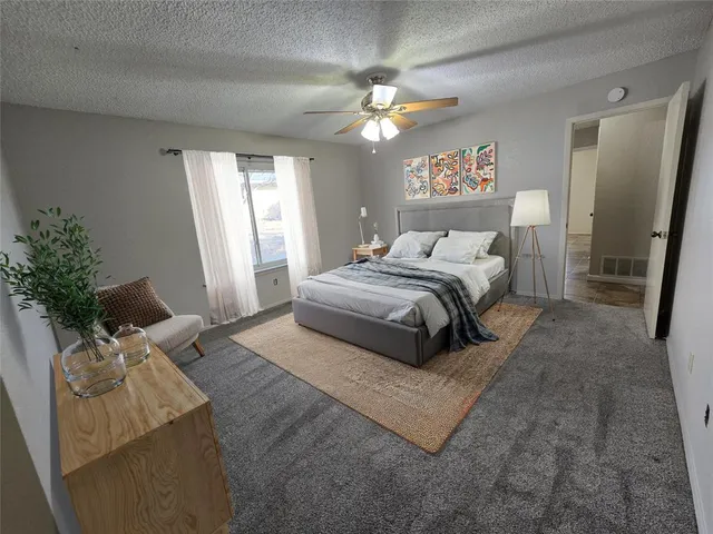 $2,000 | 301 East 6th Street, Weatherford, TX 76086