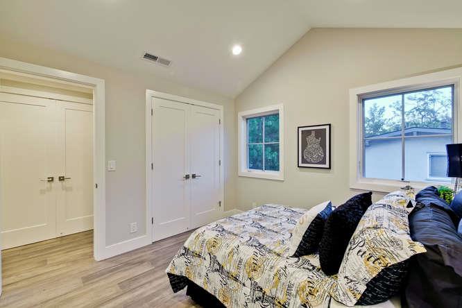 1027 Middlefield Road Palo Alto, CA 94301 - Photo 29 of 52 Gallery Image 29