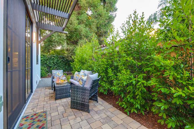 1027 Middlefield Road Palo Alto, CA 94301 - Photo 49 of 52 Gallery Image 49