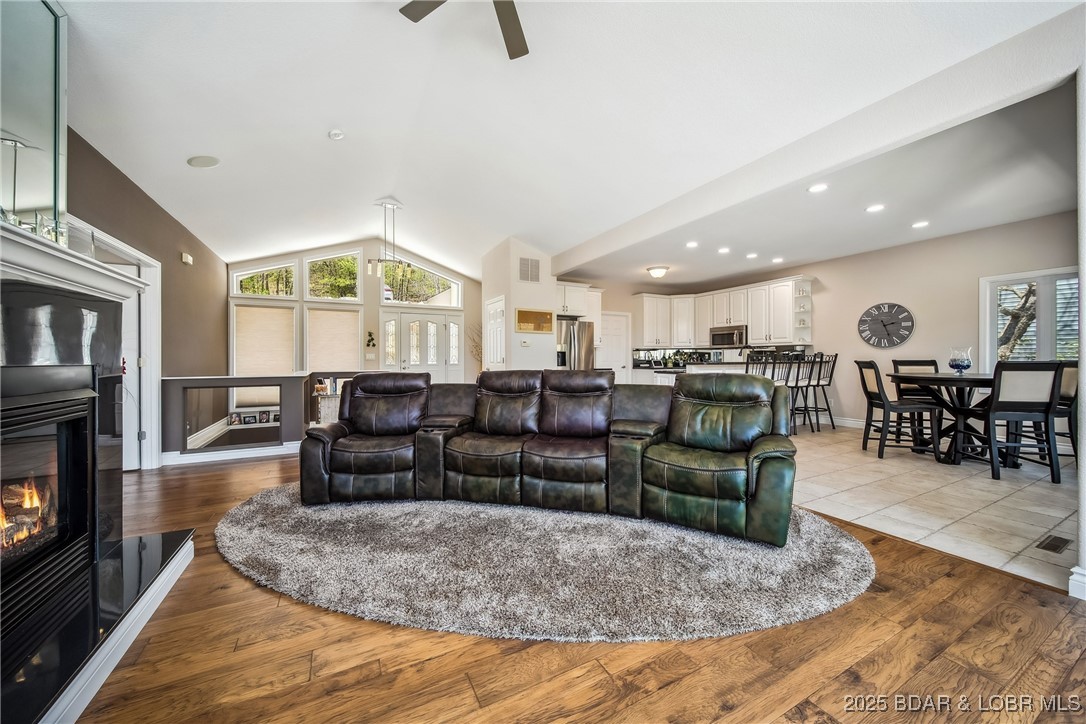 5889 Glaize Woods Road Osage Beach, MO 65065 - Photo 7 of 57