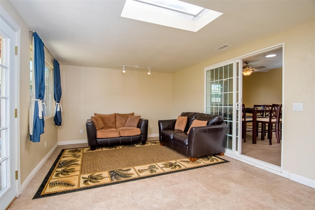 4017 Via Rio Avenue Oceanside, CA 92057 - Photo 11 of 25