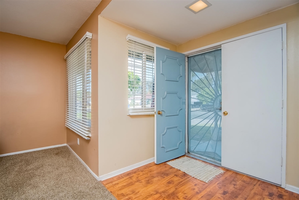 4017 Via Rio Avenue Oceanside, CA 92057 - Photo 3 of 25