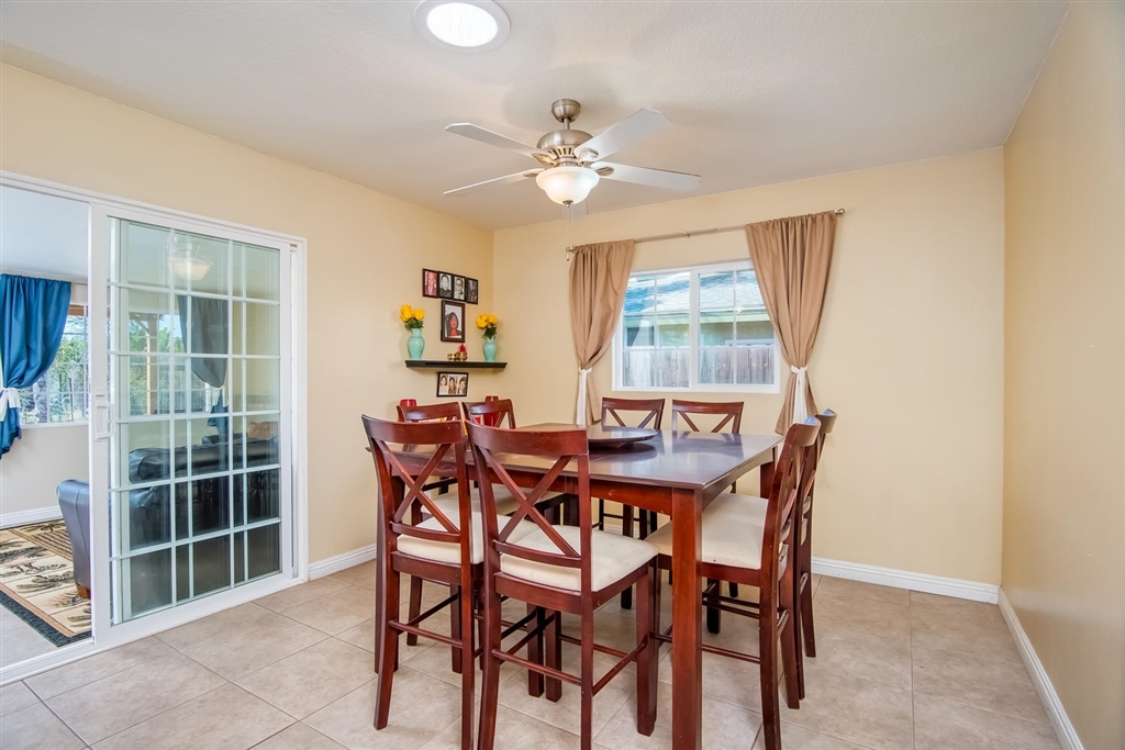 4017 Via Rio Avenue Oceanside, CA 92057 - Photo 9 of 25
