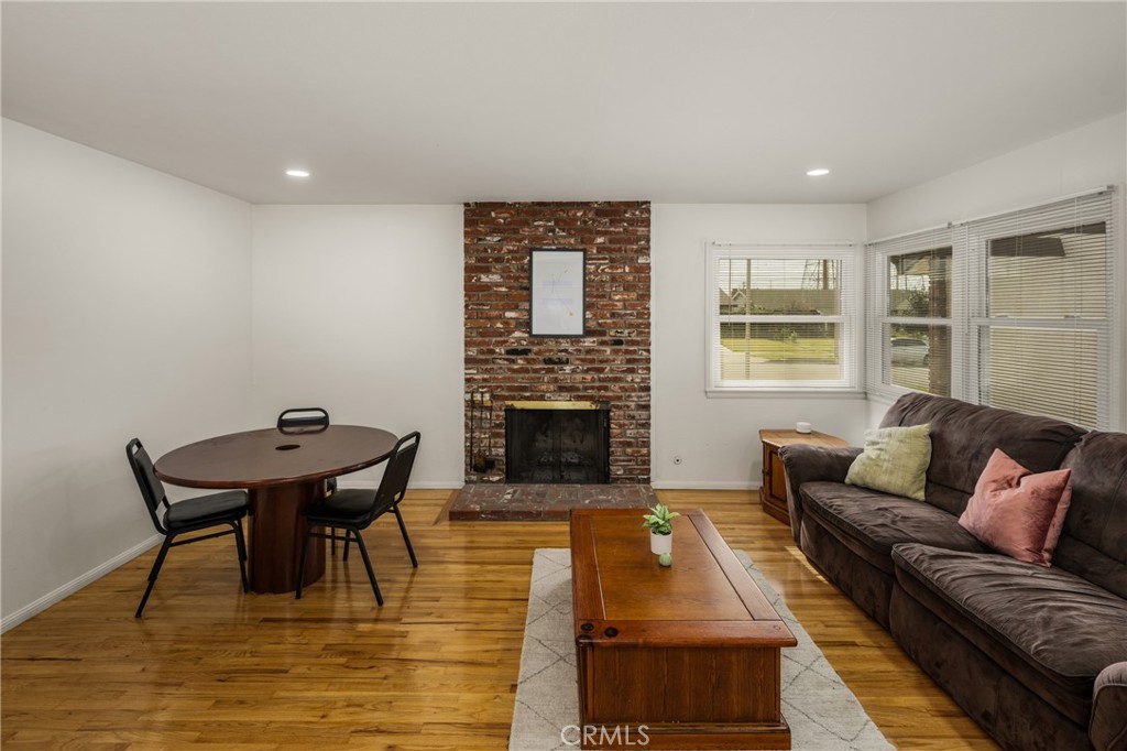 1011 East Chestnut Avenue Orange, CA 92867 - Photo 8 of 41