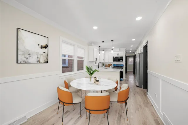 $399,990 | 6709 West 59th Street, Chicago, IL 60638