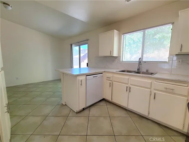 $2,595 | 1204 Sycamore Court, Banning, CA 92220