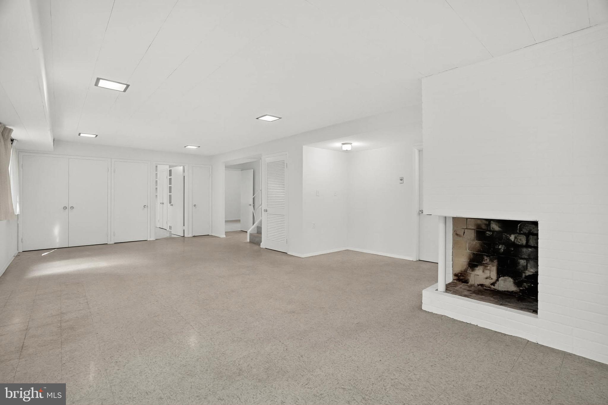 213 Stonington Road Silver Spring, MD 20902 - Photo 36 of 54 Gallery Image 36