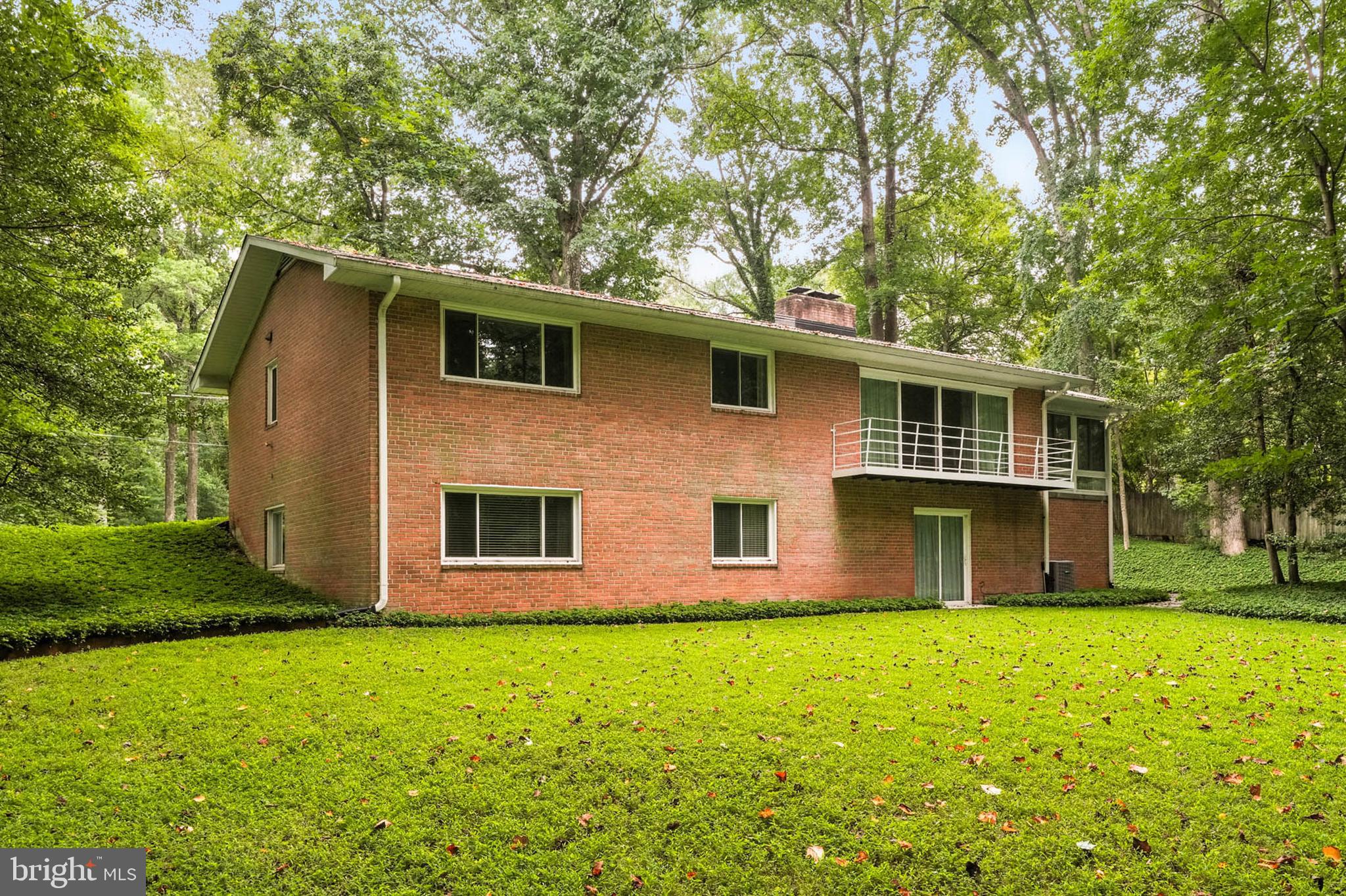213 Stonington Road Silver Spring, MD 20902 - Photo 47 of 54 Gallery Image 47