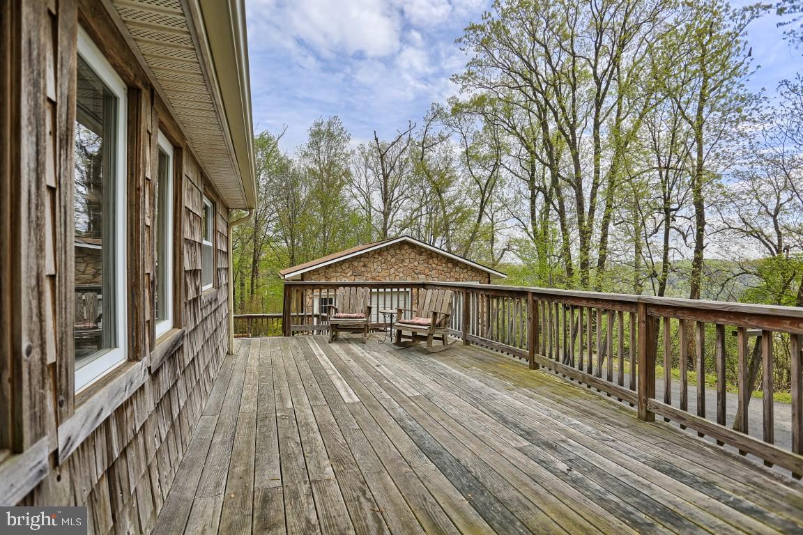 129 Riverview Road Delta, PA 17314 - Photo 4 of 34 Gallery Image 4