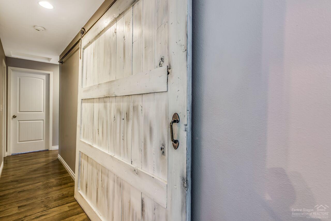 60015 Navajo Road Bend, OR 97702 - Photo 12 of 25 Additional Photo