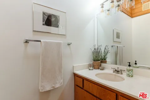 $1,895,000 | 4450 Alla Road, Los Angeles, CA 90066