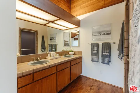$1,895,000 | 4450 Alla Road, Los Angeles, CA 90066