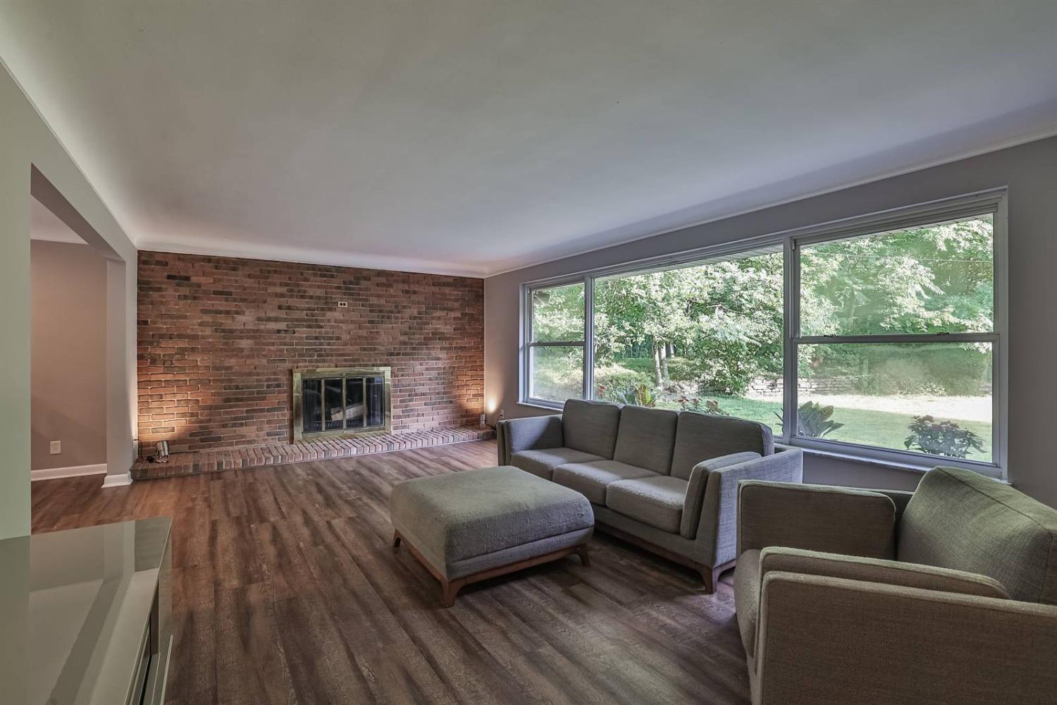 3697 Section Road Silverton, OH 45236 - Photo 5 of 33 Gallery Image 5