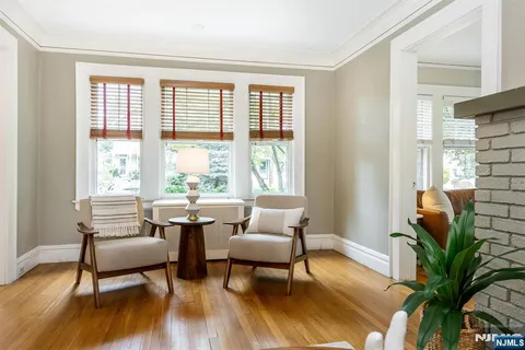 $1,125,000 | 35 Watchung Avenue, Montclair, NJ 07043