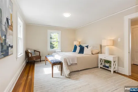 $1,125,000 | 35 Watchung Avenue, Montclair, NJ 07043