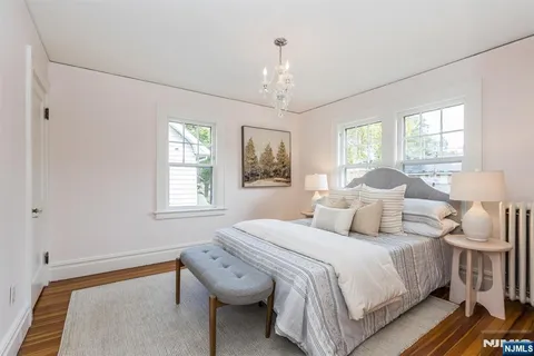 $1,125,000 | 35 Watchung Avenue, Montclair, NJ 07043