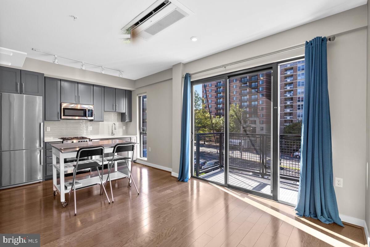 1320 Fenwick Lane, Unit 303 Silver Spring, MD 20910 - Photo 6 of 43