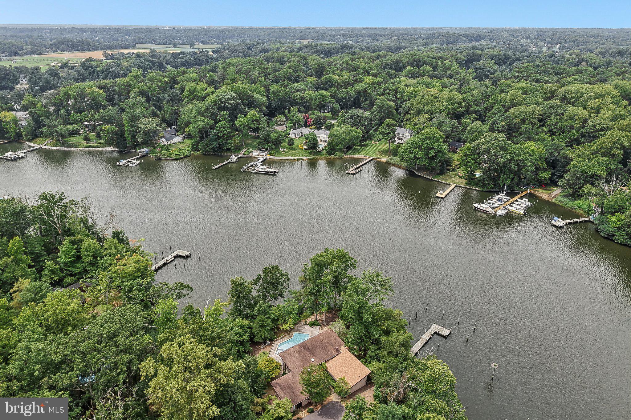 1674 Homewood Landing Road Annapolis, MD 21409 - Photo 9 of 81 Gallery Image 9