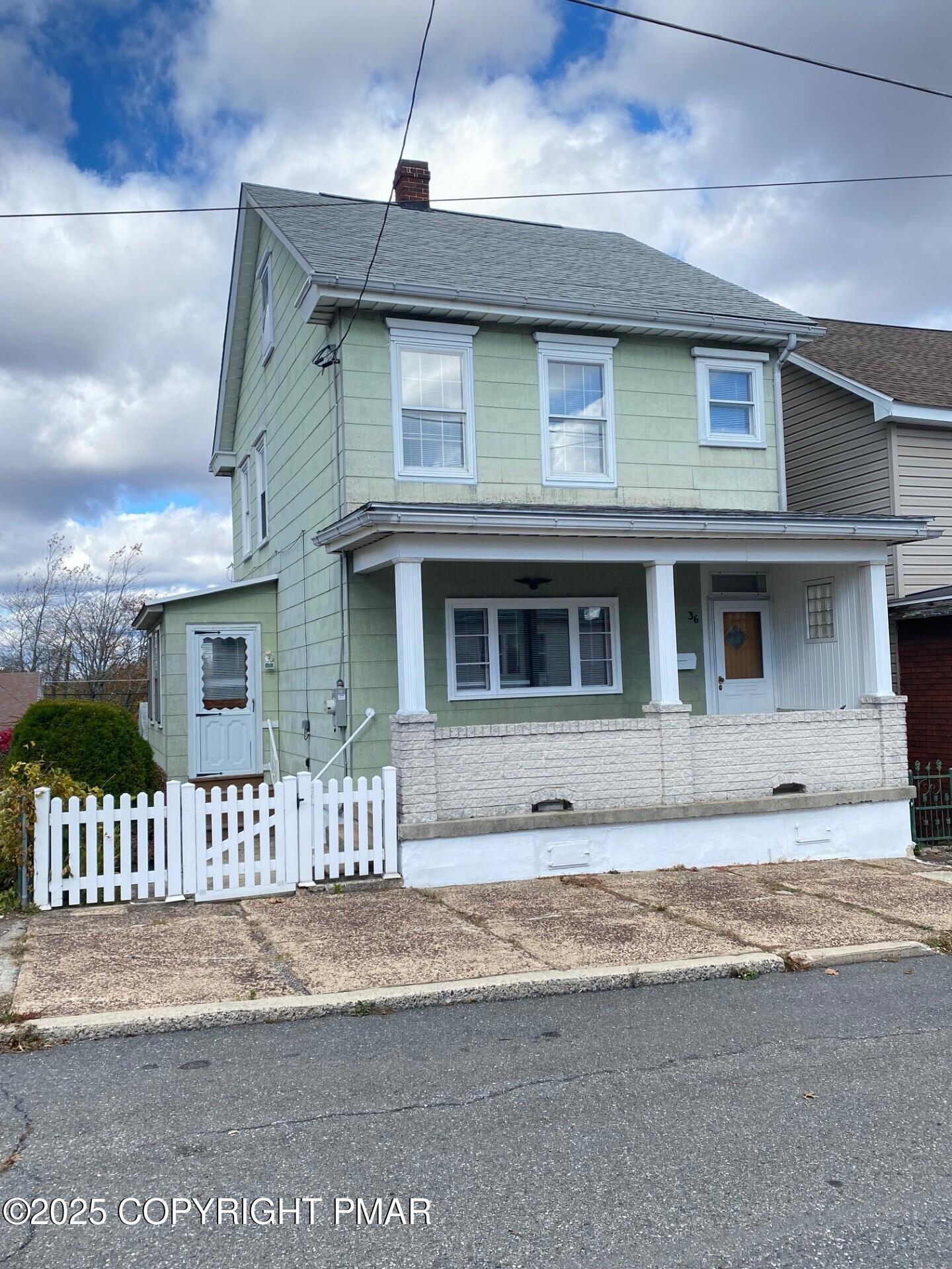 36 East Fell Street Summit Hill, PA 18250 - Photo 3 of 44 a front view of a house