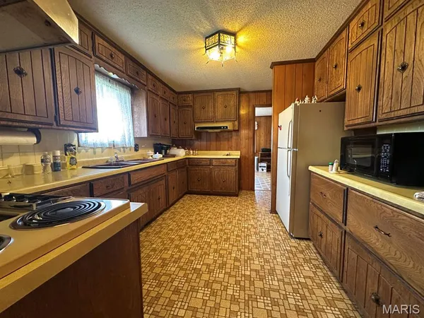 $275,900 | 707 Trotter Lane, Dexter, MO 63841