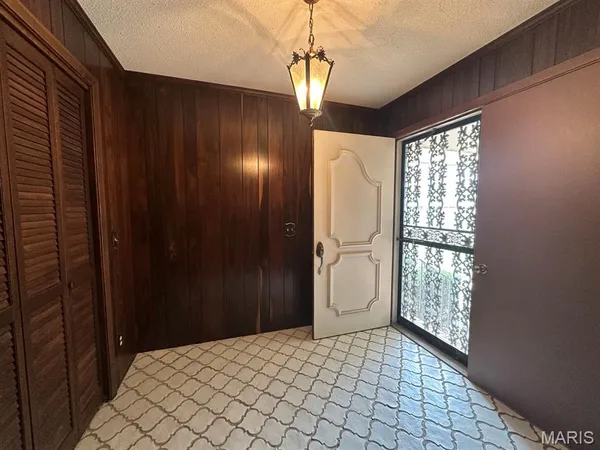 $275,900 | 707 Trotter Lane, Dexter, MO 63841