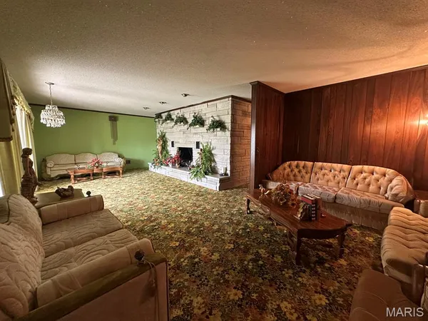 $275,900 | 707 Trotter Lane, Dexter, MO 63841