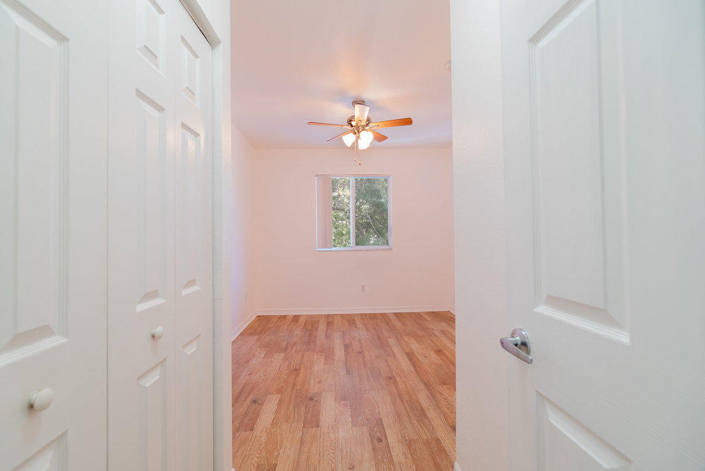 1958 Alamanda Way Riviera Beach, FL 33404 - Photo 18 of 31 018_dsc01000