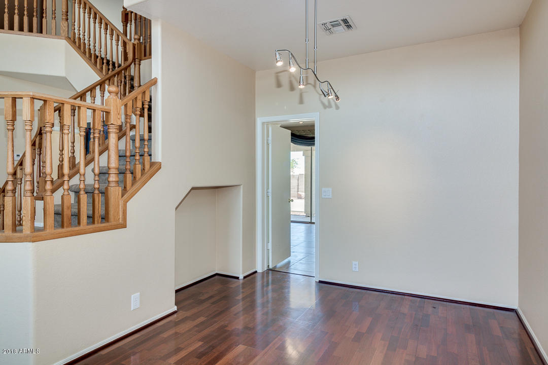 3953 East Agave Road Phoenix, AZ 85044 - Photo 9 of 70 09-Agave