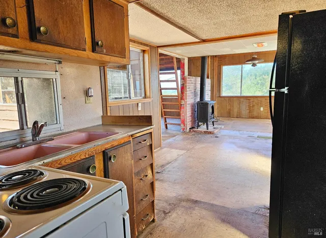 $599,000 | 320 Driftwood Avenue, Bodega Bay, CA 94923