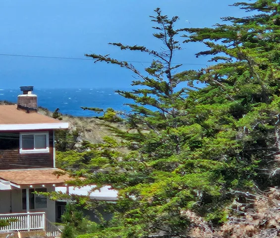 $599,000 | 320 Driftwood Avenue, Bodega Bay, CA 94923