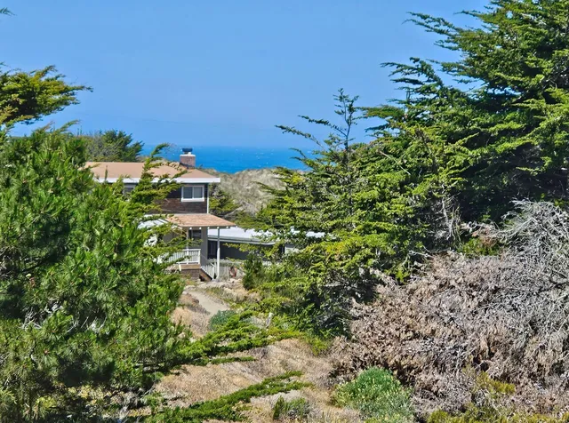 $599,000 | 320 Driftwood Avenue, Bodega Bay, CA 94923