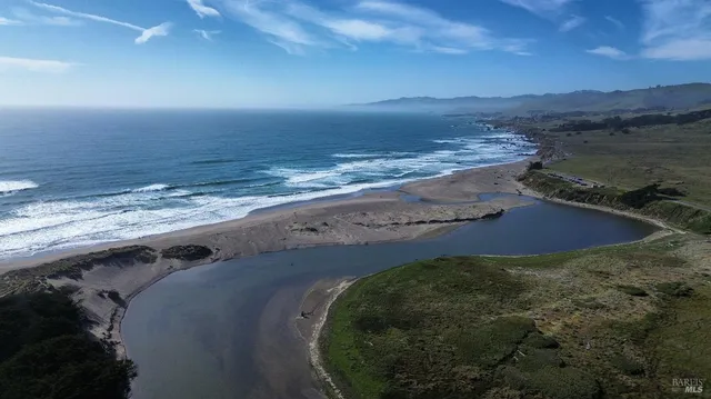 $599,000 | 320 Driftwood Avenue, Bodega Bay, CA 94923