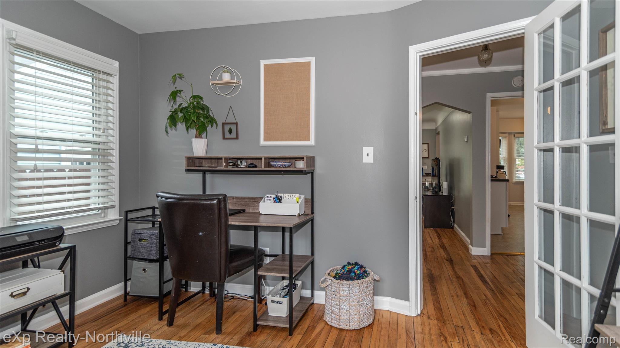 3260 Kenmore Road Berkley, MI 48072 - Photo 27 of 41 026_14.jpg