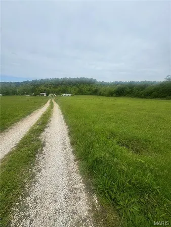 $29,900 | 11494 Old Highway 8, Potosi, MO 63664