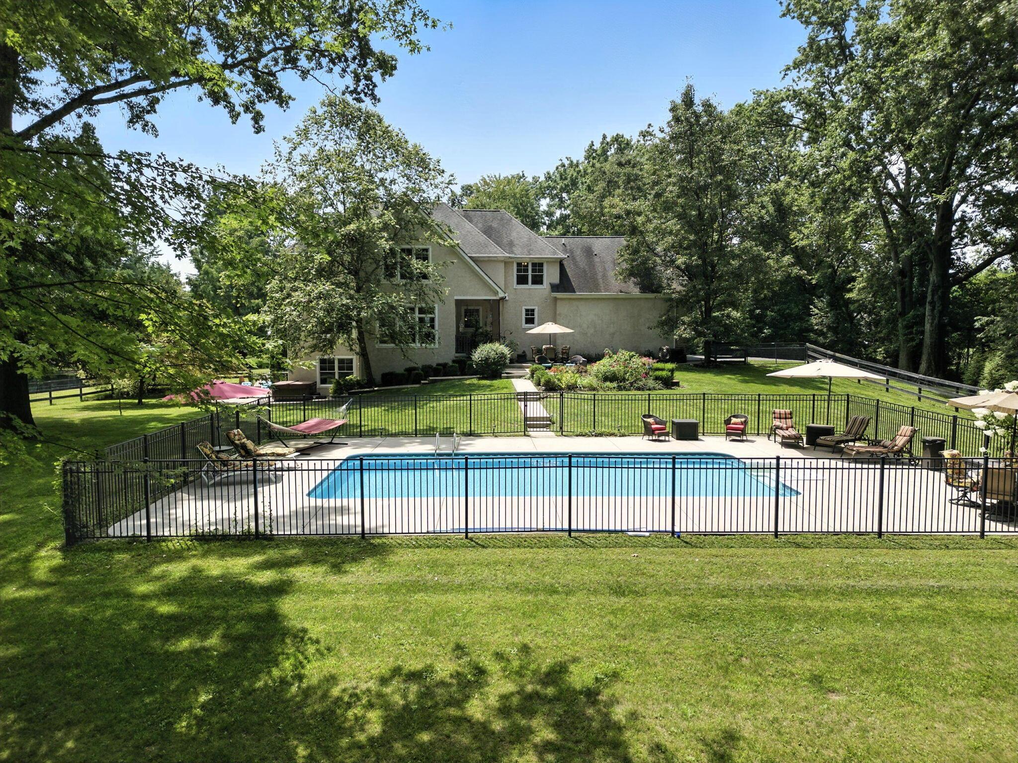 8174 Windy Hollow Road Johnstown, OH 43031 - Photo 56 of 76 The Pool with 6' Deep End.
